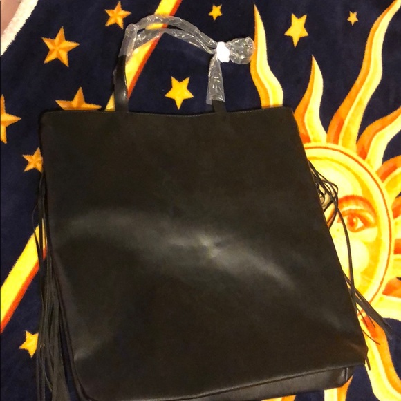 Victoria’s Secret bag! - Picture 5 of 5